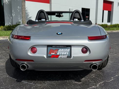 Used 2002 BMW Z8 RWD image 13