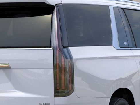 New 2026 Cadillac Escalade ESV Luxury w/ LPO, Radiant Package image 11