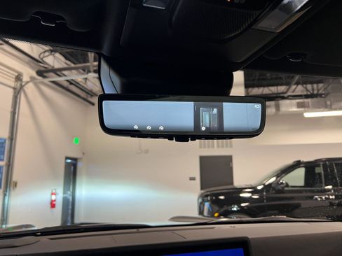 Used 2026 Lexus GX 550 w/ Cold Area Package AWD/4WD image 24