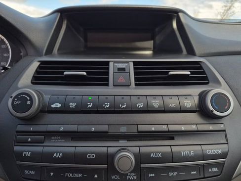 Used 2012 Honda Accord LX image 28