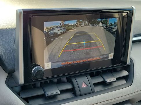 Used 2025 Toyota RAV4 XLE w/ Convenience Package FWD image 25