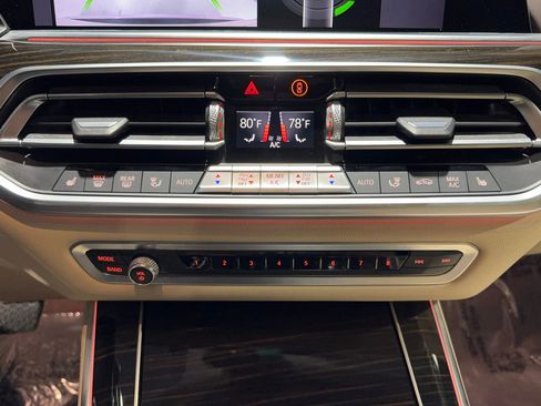 Used 2019 BMW X5 xDrive40i w/ Convenience Package image 40