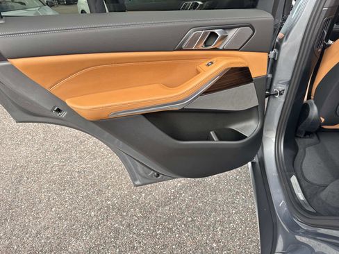 New 2026 BMW X5 sDrive40i w/ Premium Package image 11