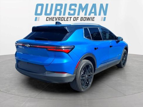 New 2026 Chevrolet Equinox EV LT AWD/4WD image 3
