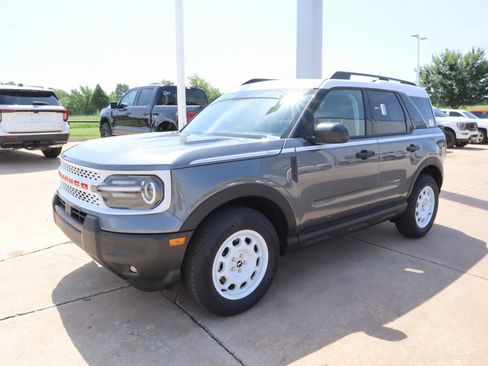 New 2025 Ford Bronco Sport Heritage w/ Convenience Package image 9