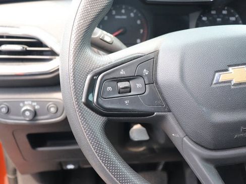 Used 2022 Chevrolet TrailBlazer LT w/ Sun and Liftgate Package FWD image 20