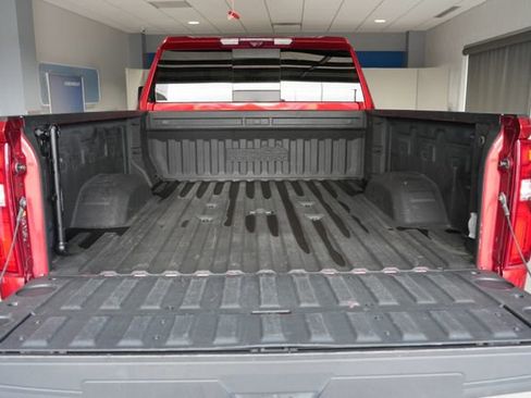 Used 2023 Chevrolet Silverado 3500 High Country w/ Z71 Off-Road Package image 9