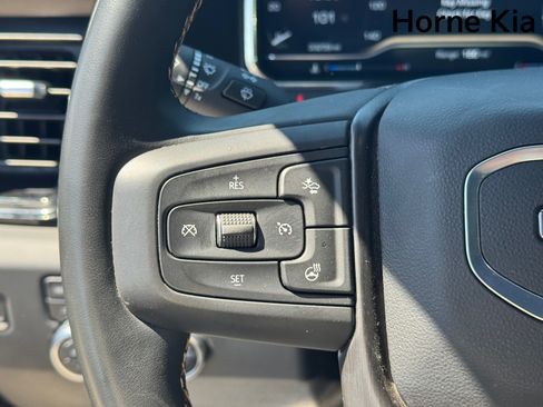 Used 2024 GMC Sierra 3500 AT4 w/ AT4 Premium Plus Package AWD/4WD image 18