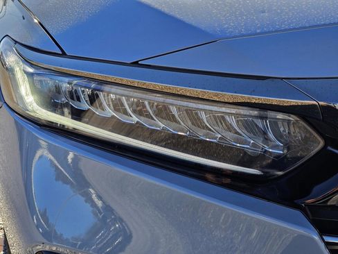 Certified 2022 Honda Accord Sport image 4
