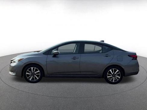 Used 2025 Nissan Versa SV FWD image 7