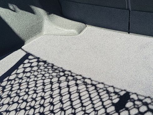 Used 2022 Toyota Corolla LE w/ Carpet Mat Package (TMS) image 12