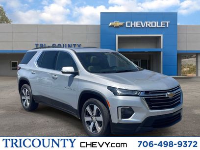 Used 2022 Chevrolet Traverse LT w/ LT Premium Package