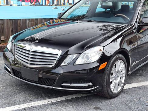 Used 2012 Mercedes-Benz E 350 BlueTEC Sedan image 5