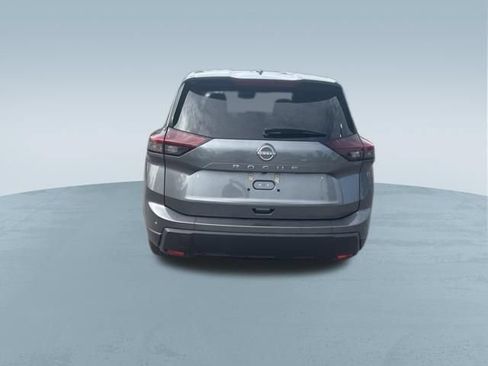 Used 2025 Nissan Rogue SV FWD image 7