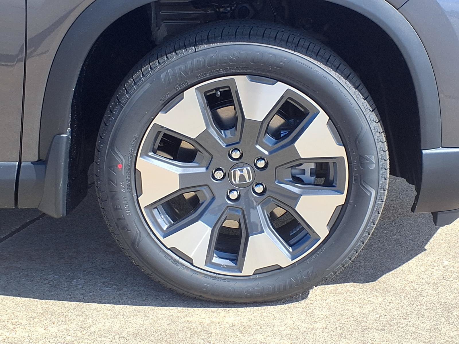 New 2026 Honda Pilot Elite image 9