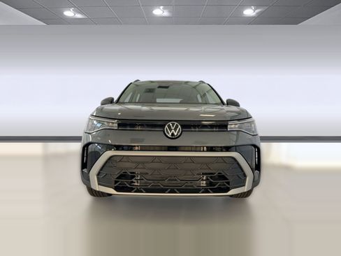 New 2026 Volkswagen Taos S image 6