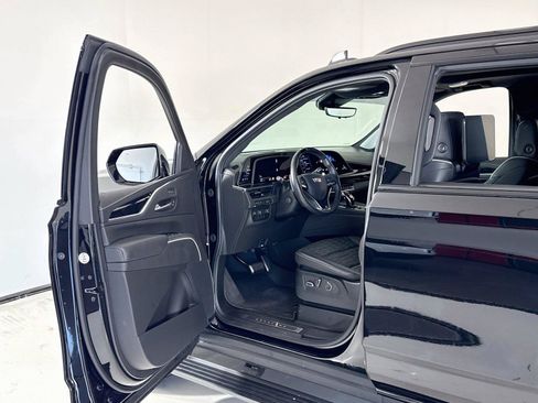 Used 2023 Cadillac Escalade V w/ LPO, ONYX Package AWD/4WD image 12