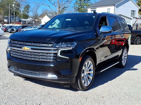 Used 2021 Chevrolet Tahoe Premier w/ Premium Package image 3