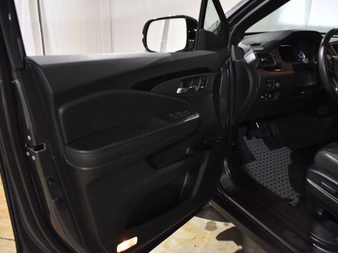 Certified 2021 Honda Passport Elite image 13