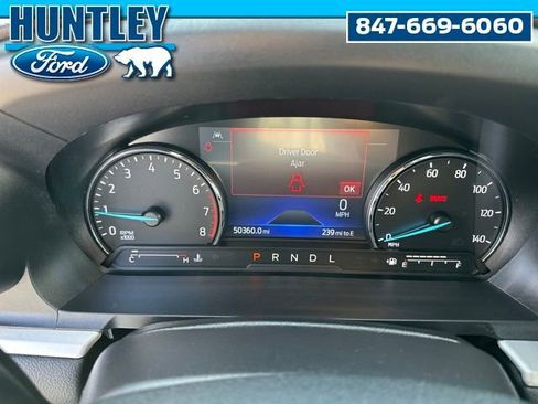Used 2023 Ford Explorer XLT w/ Equipment Group 202A AWD/4WD image 31