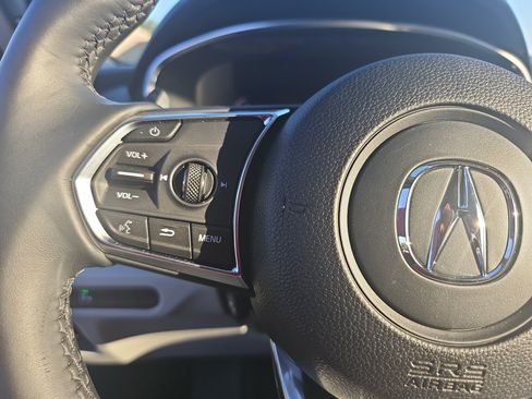 Certified 2025 Acura MDX FWD w/ Technology Package image 17