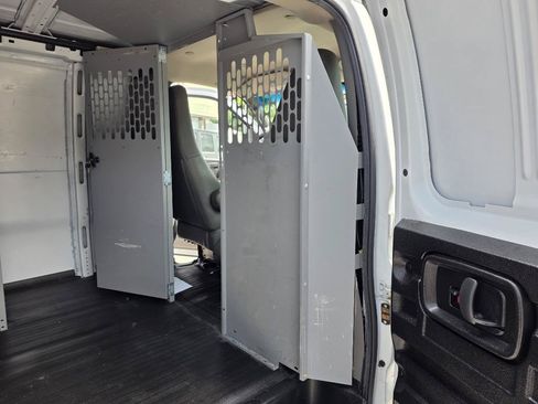 Used 2019 Chevrolet Express 2500 Extended w/ Driver Convenience Package RWD image 27
