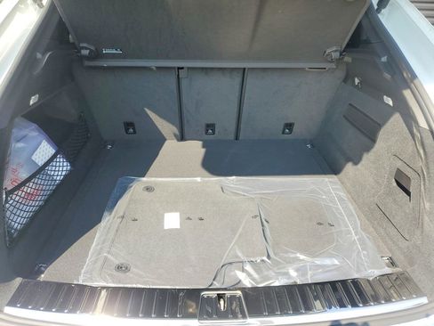 Certified 2025 Porsche Cayenne Coupe image 31