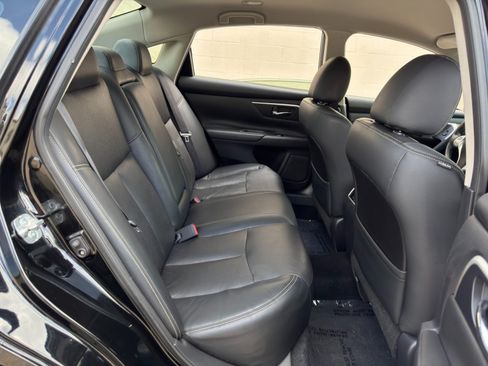 Used 2018 Nissan Altima 2.5 SL FWD image 31