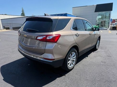 Used 2018 Chevrolet Equinox LT FWD image 8