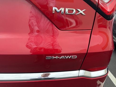 Certified 2024 Acura MDX SH-AWD w/ Advance Package image 6