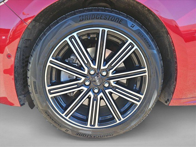 Used 2019 Lincoln Continental Reserve AWD/4WD image 24