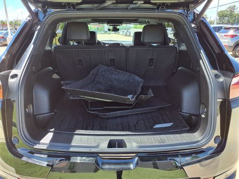 Used 2022 Chevrolet Blazer RS w/ Enhanced Convenience Package FWD image 12