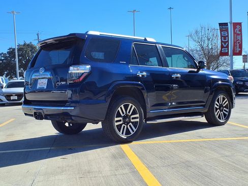 Used 2022 Toyota 4Runner Limited image 5