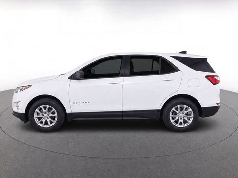 Used 2021 Chevrolet Equinox LS FWD image 6