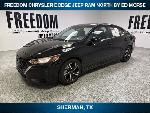Used 2025 Nissan Sentra SV w/ All-Weather Package FWD image 1