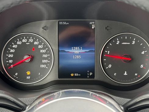 Used 2025 Mercedes-Benz Sprinter 2500 image 33