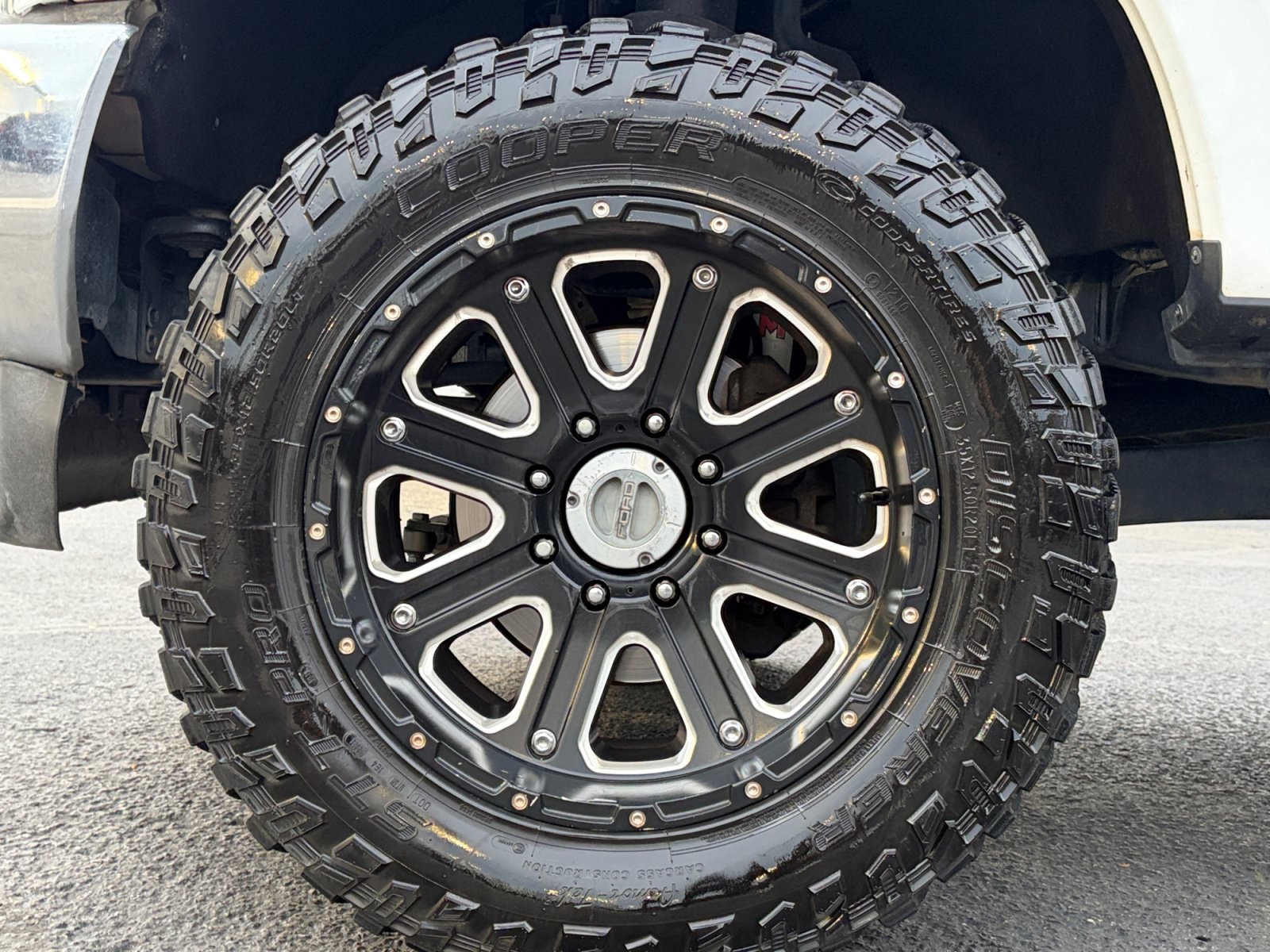 Used 2017 Ford F250 XL w/ Power Equipment Group AWD/4WD image 11