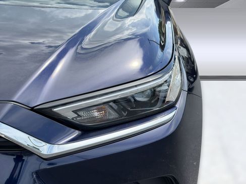 Used 2025 Toyota Grand Highlander FWD image 11