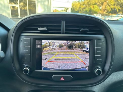 Used 2025 Kia Soul LX w/ LX Technology Package image 20