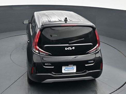 Used 2024 Kia Soul EX FWD image 15