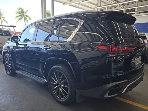 Used 2024 Lexus LX 600 F Sport AWD/4WD image 4