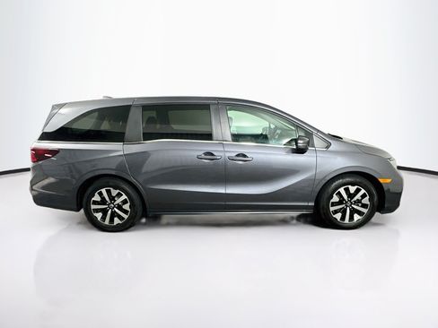 Used 2025 Honda Odyssey EX-L image 10