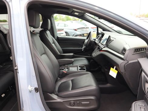 Used 2025 Honda Odyssey Sport-L image 30