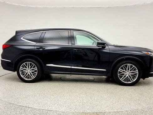 Used 2024 Acura MDX SH-AWD w/ Advance Package image 4