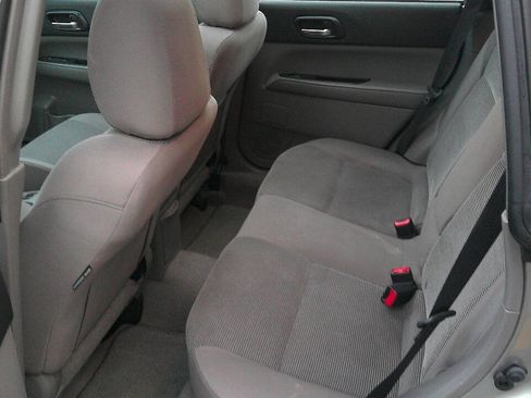 Used 2007 Subaru Forester 2.5X image 12