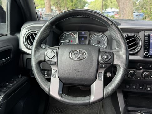 Used 2022 Toyota Tacoma TRD Sport w/ TRD Premium Sport Package AWD/4WD image 34