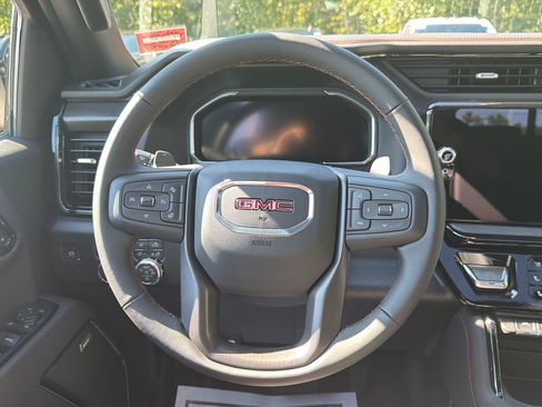 New 2026 GMC Sierra 1500 AT4 w/ AT4 Premium Package AWD/4WD image 15