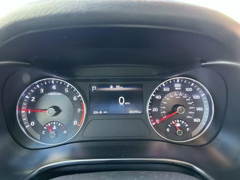 Certified 2023 Kia Forte LXS image 20