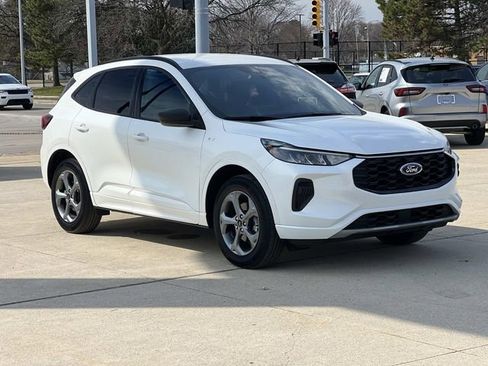 Certified 2024 Ford Escape ST-Line w/ Tech Pack #1 AWD/4WD image 7