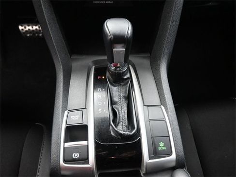 Used 2020 Honda Civic Sport image 9
